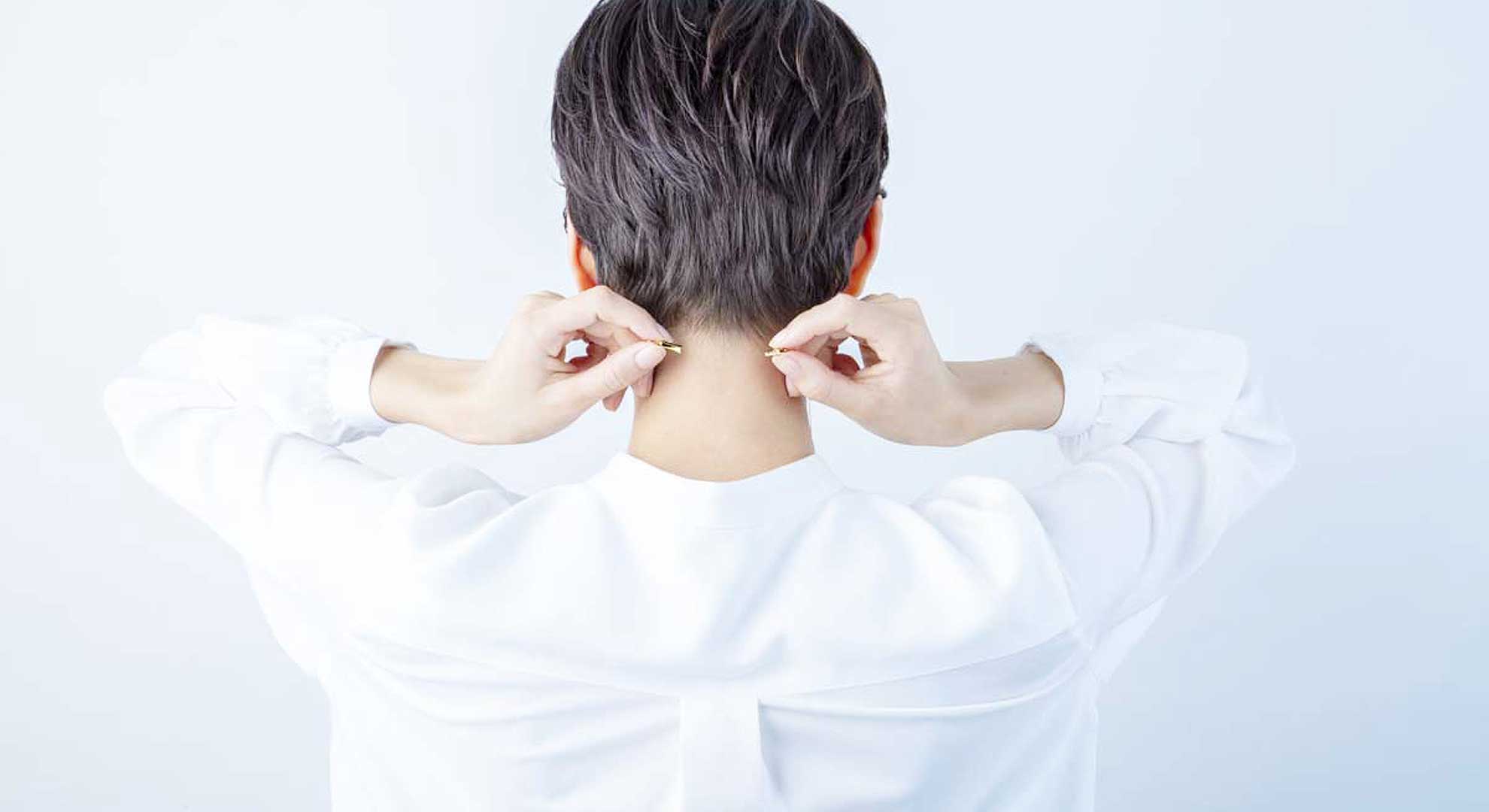 爪が長くても大丈夫!ネックレスを簡単につける方法お教えします!